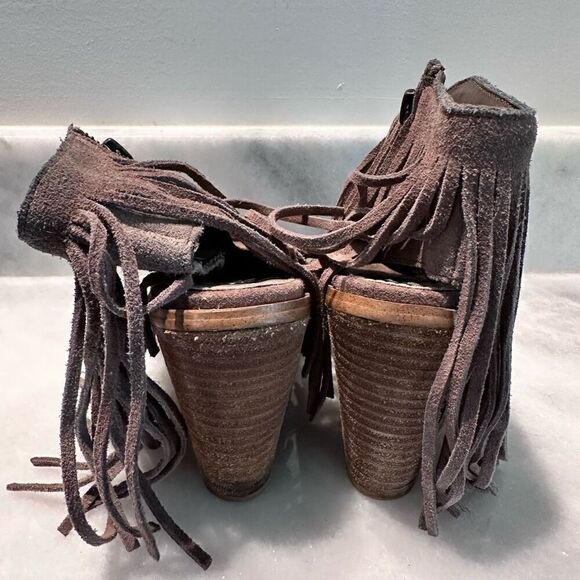 Steve Madden Womens Fringe Leather VINTAGE Y2K Rock-It Booties Taupe Size 7.5M - Picture 4 of 7